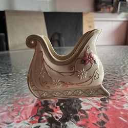 Lenox Sleigh