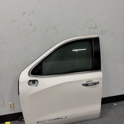Gmc 1500  Driver side door
