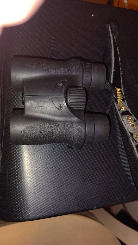 Nikon Binos