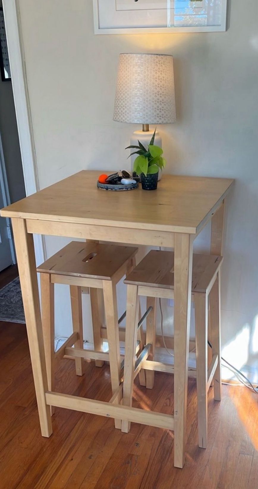 Wooden Table And Chairs 