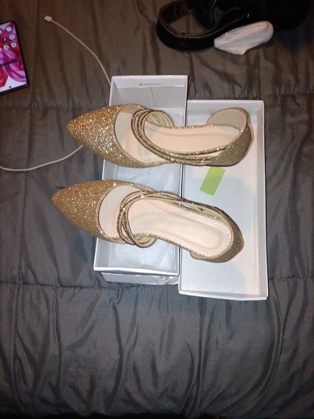 GOOD GLITTER DRESS SHOES SIZE 8