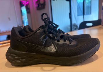 Nike Revolution Running Shoes women size 8