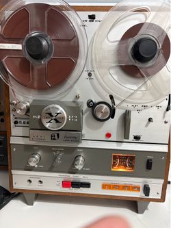 AKAI 1800SDt