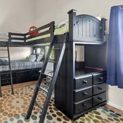Custom Triple Twin XL Bunkbed / Double Loft