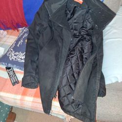 Man's winter jacket sends whataburger on labelpick up an hour