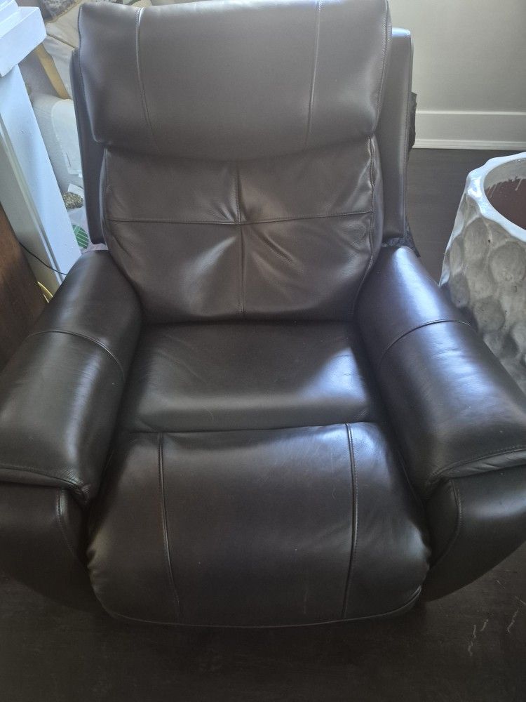 Recliner