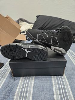 Jordan 6 Cap and Gown