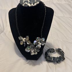 New!! Necklace & Bracelet 