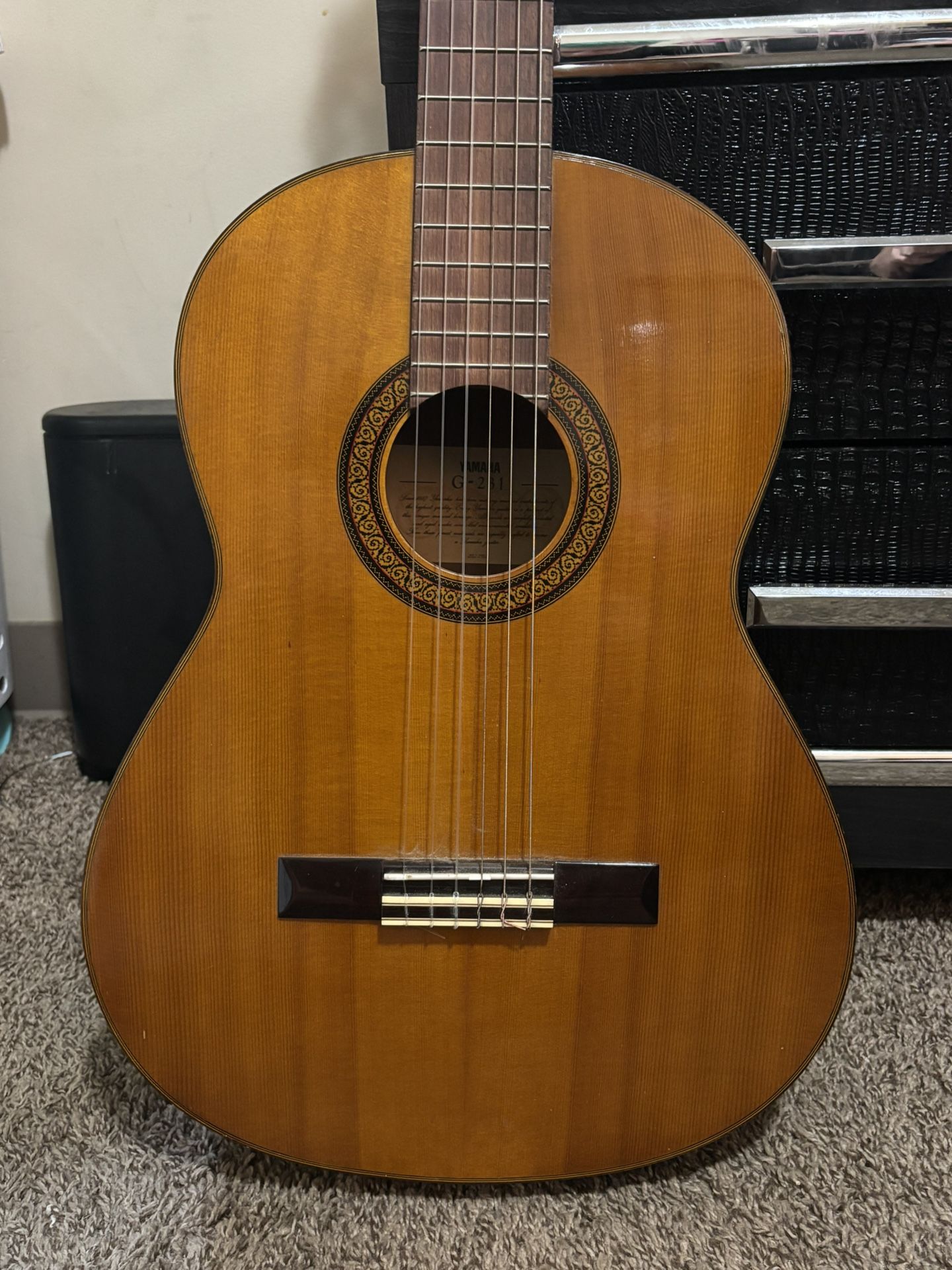 Late 80s/Early 90s Yamaha G-231 (Left Handed)
