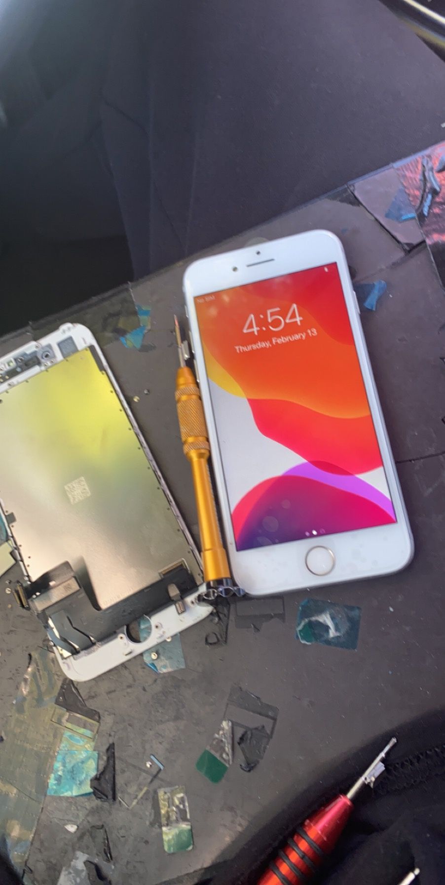 iPhone 7 cracked screen!?_We drive to you and fix +++