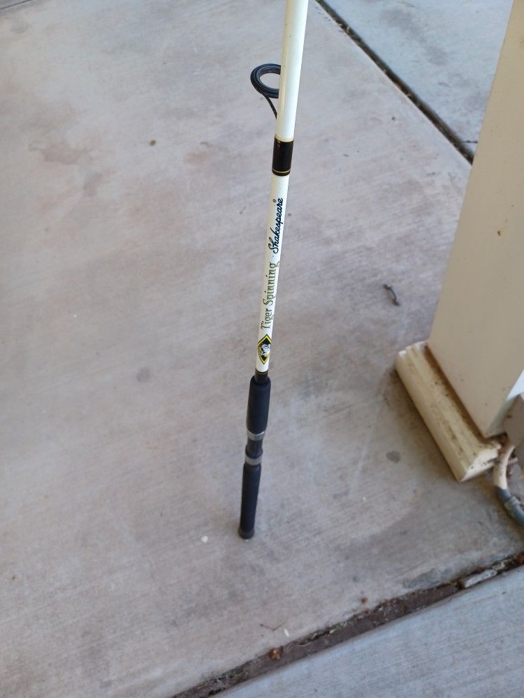 Shakespeare 7 Foot Tiger Spinning Rod Used