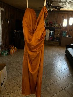 Strapless azazie