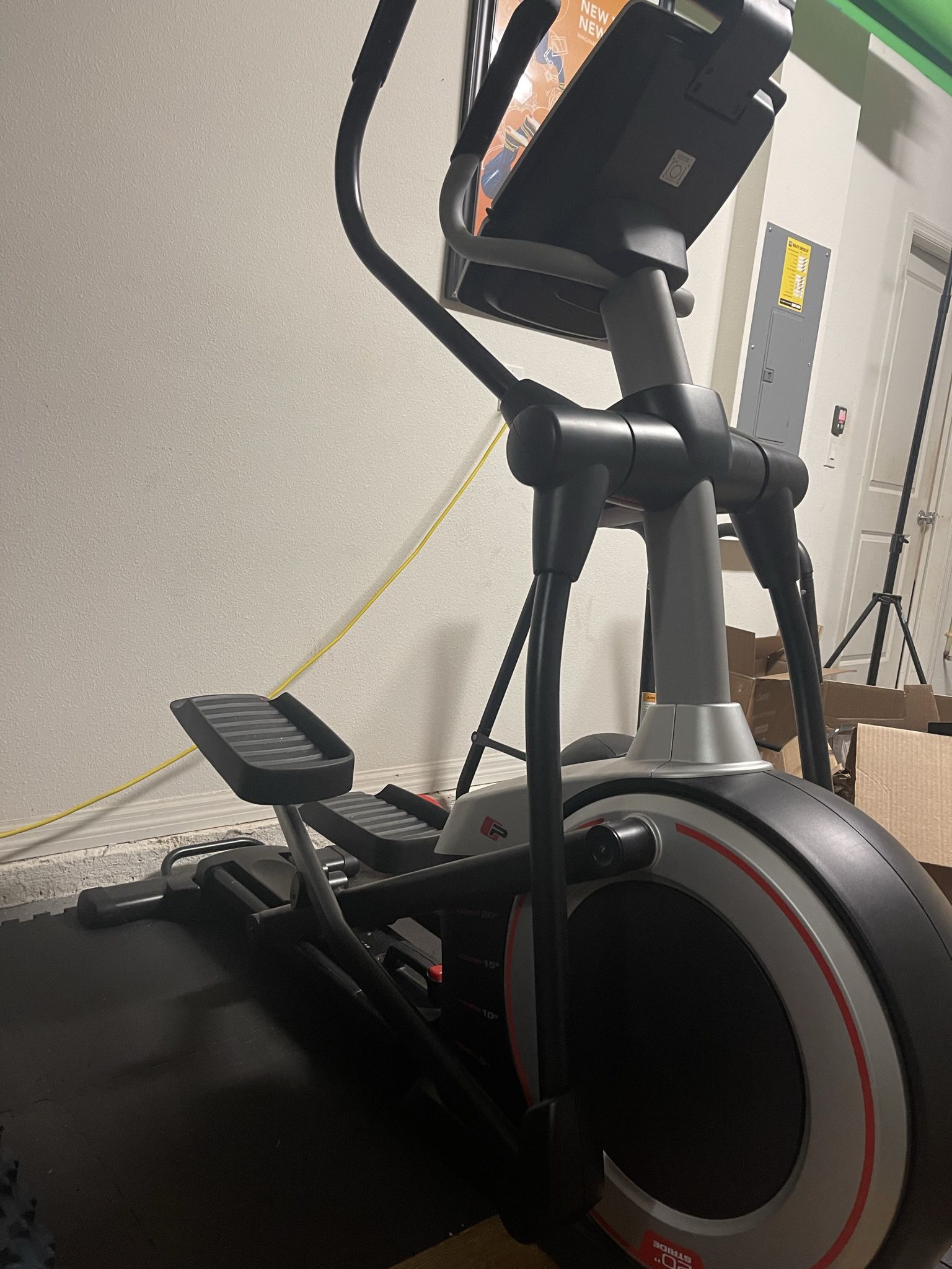 Pro form Elliptical Machine 