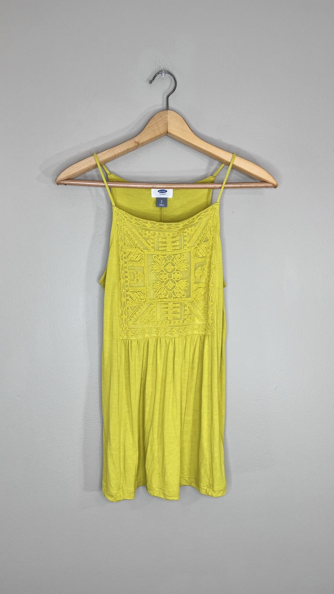 Old Navy Small Yellow Bohemian Mesh Embroidery Tank Top Flowy Boho Casual