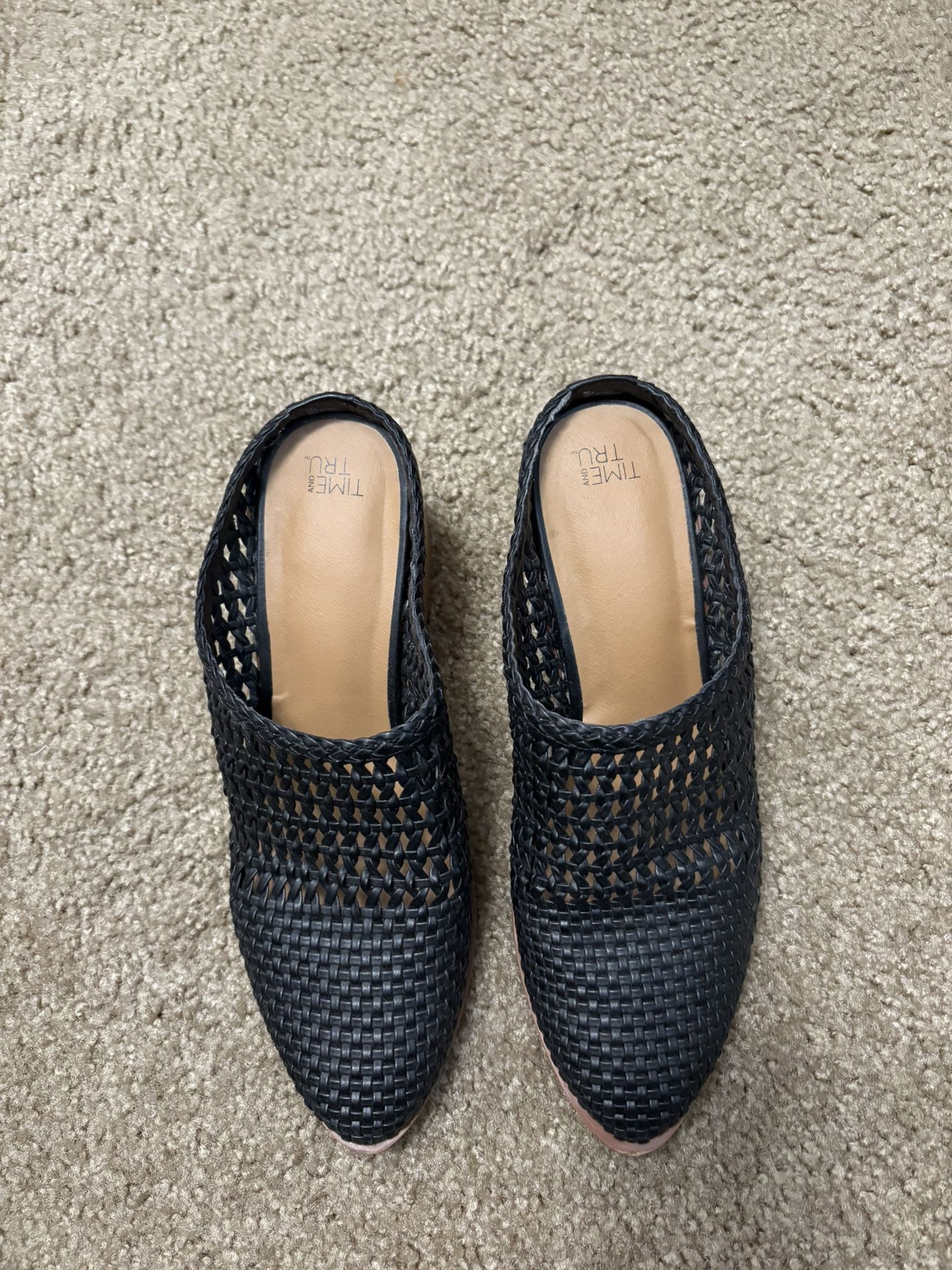 Womens Shoes