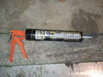 Large Caulking Gun