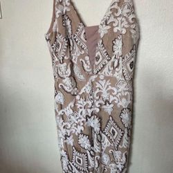 New Woman Dress , M Never worn Bought in Nordstrom 