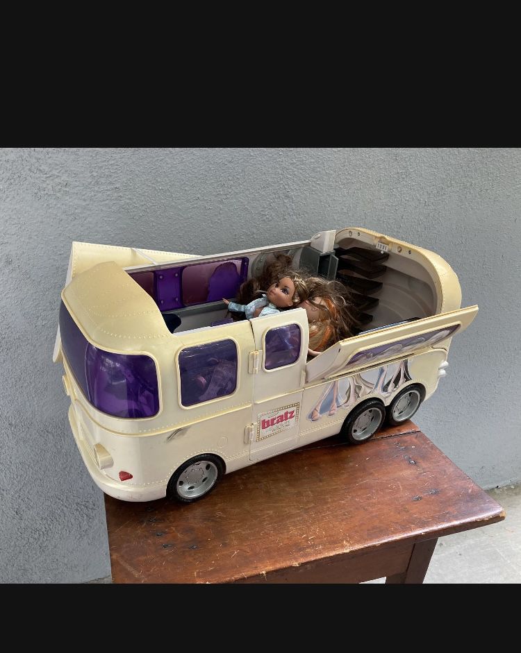 Retro Bratz Doll And Tour Bus 2001 