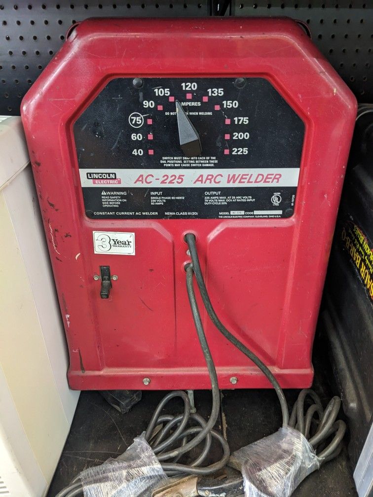 Lincoln AC-225 Arc Welder