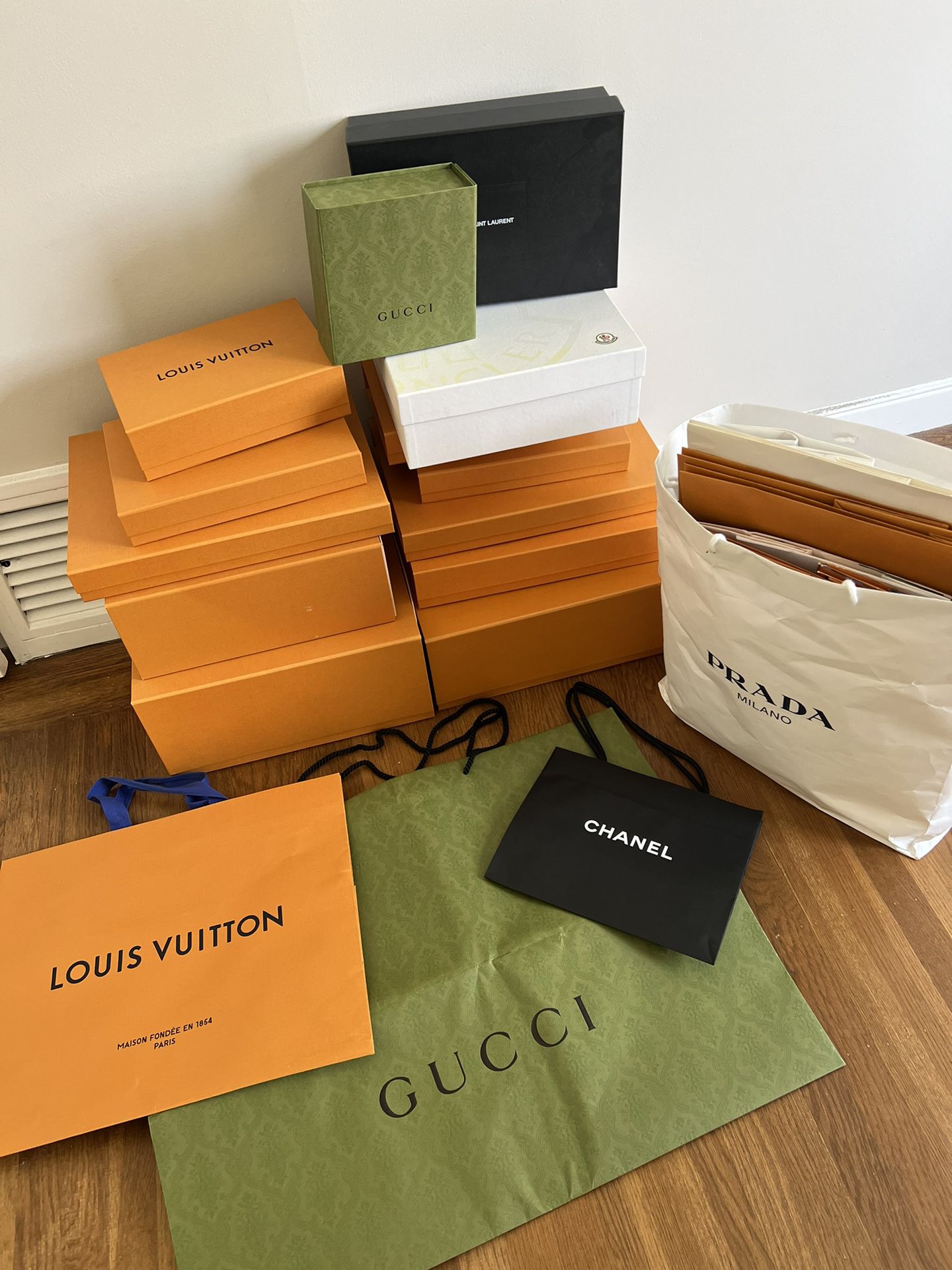 Luxury Designer Bags & Boxes LV Chanel Gucci