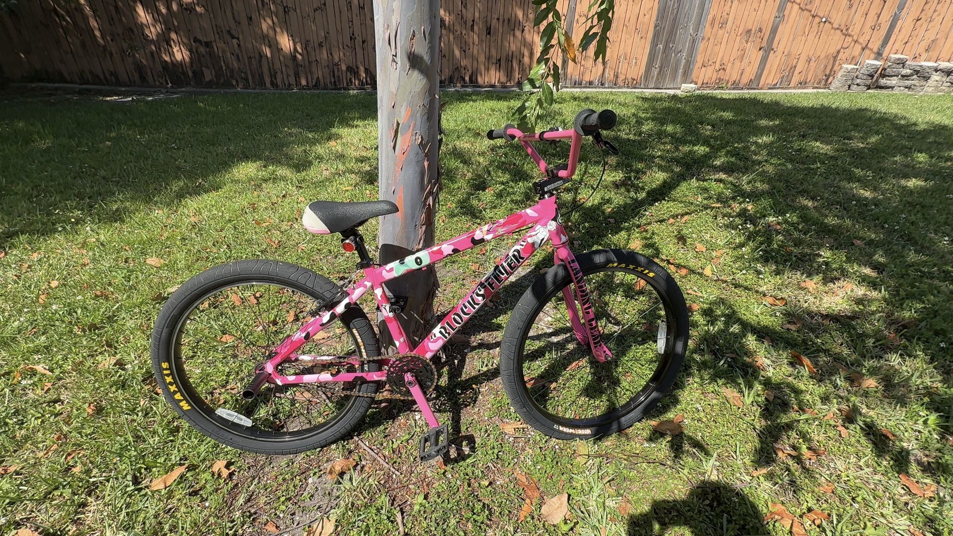 SE BLOCK FLYER 26 Inch