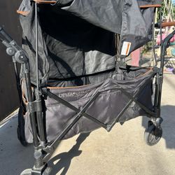 Delta Children Wagon