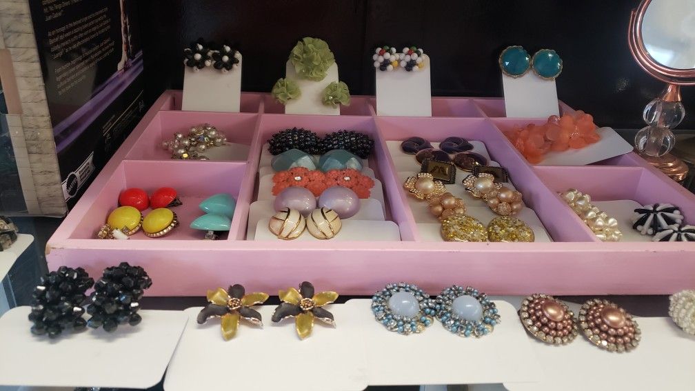 Moving Sale - 7 Salon Chairs