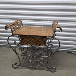 Vintage Seat & Hamper Set 