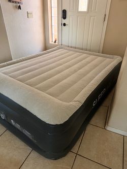 Air Mattress with Built-in AC Pump