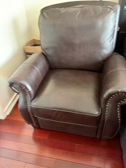 Manual reclining Side chair