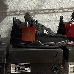 Jordan 4s