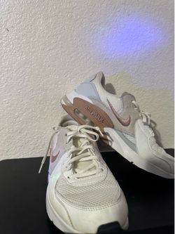 Nike air max (white/pink) size 10