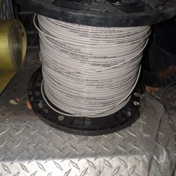 10 Guage White 2500  FT. Green 12 Guage 2500,