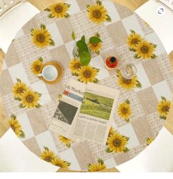 Tcwhniev Indoor Outdoor Patio Round Fitted Vinyl Tablecloth,Flannel Backing,Elastic Edge,Waterproof Plastic Table Cover ,Sunflowers Pattern for 5-Seat