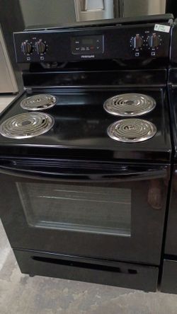 Black electric regular coils stove with warranty delivery available fee depends on address 🏠🛣️🛻