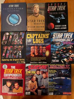 18 Vintage Star Trek Books/Magazines