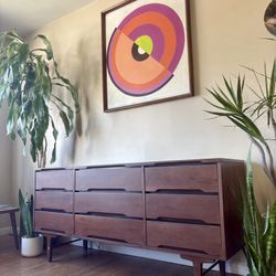 1960's Classic 9 Drawer Dresser