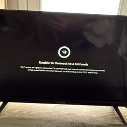 Vizio D24f-G9 24” Smart TV (Full HD 1080p)