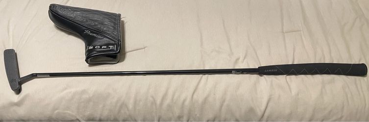 Cleveland Huntington Beach Premier Soft 35” putter