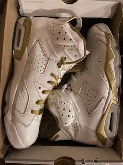 JORDAN 6 GMP (golden Moments) og None