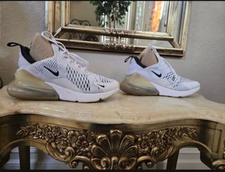 Nike women's Air Max Shoes Size 5.5