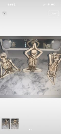 ☠️3 Skeletons Halloween Decor 5”