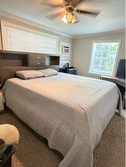 Bed base with king size drawers