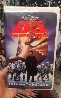Disney D3 the mighty ducks VHS
