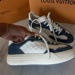 LV Sneakers - Size 39