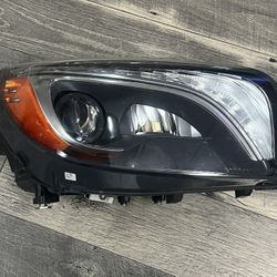 2013-2016 R231 SL63AMG MERCEDES BENZ RIGHT PASSENGER SIDE HEADLIGHT HID XENON IN EXCELLENT CONDITION 
