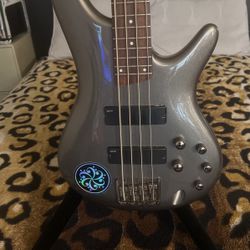 4 String Bass 