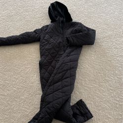 Womans Snow Gear Size L