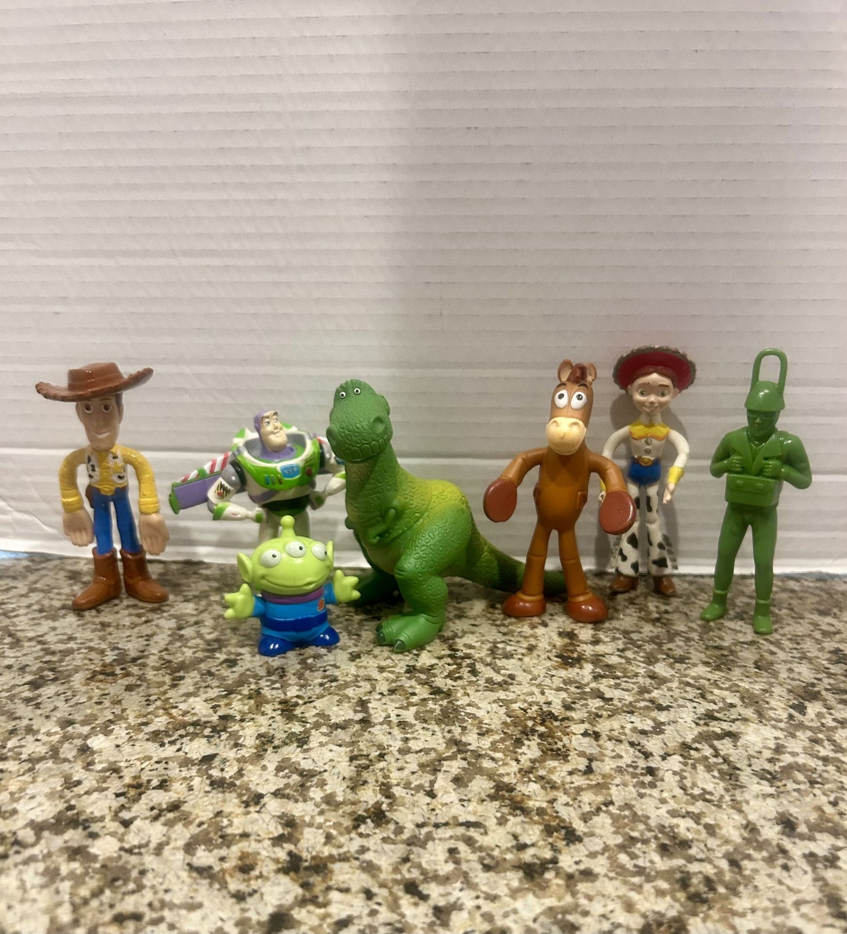 Disney Pixar Toy Story Group Of Figures 2-4” Tall