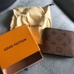 Louis Vuitton Paris Wallet for Sale in Sacramento, CA - OfferUp
